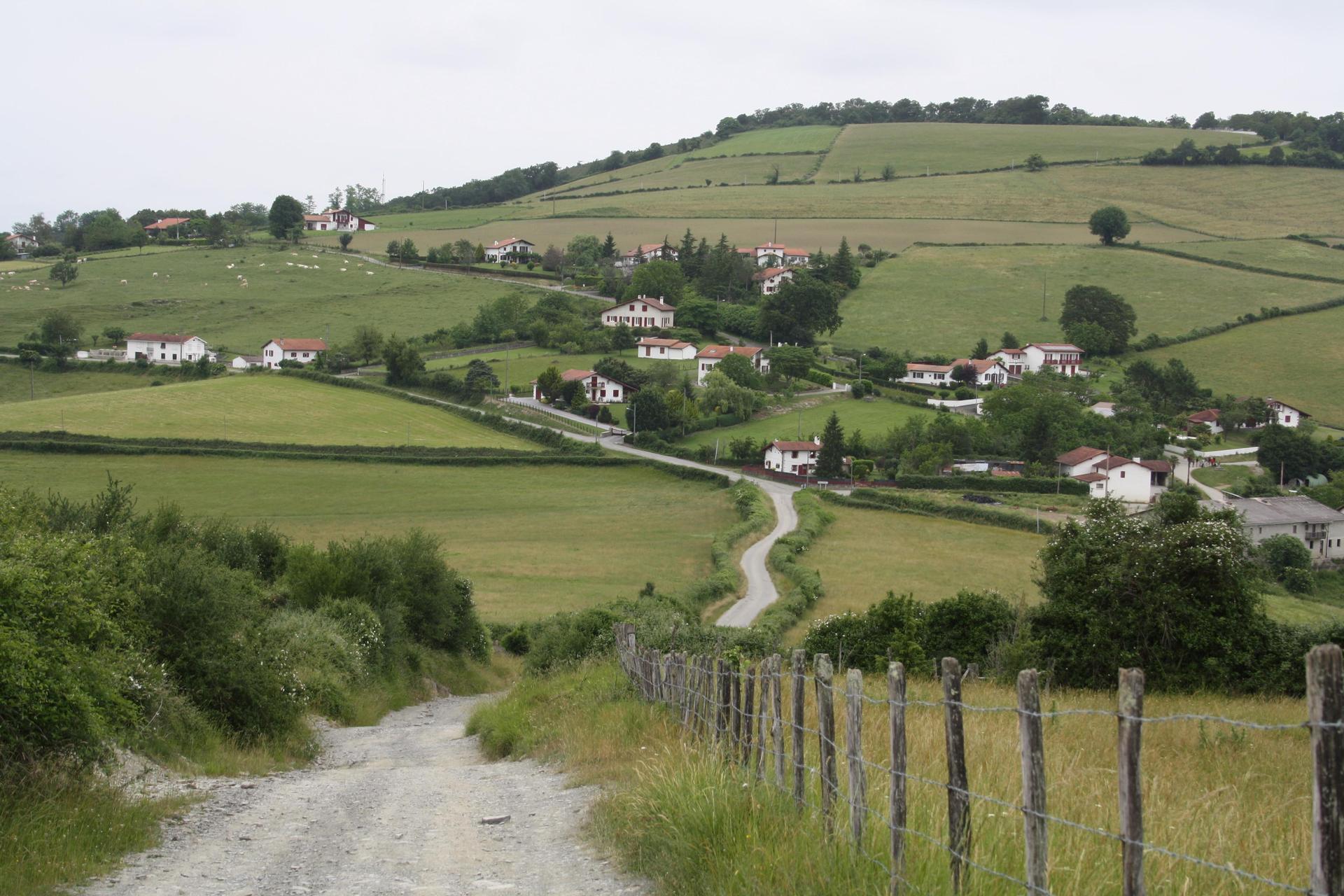 Vers la chapelle de Soyarza  MarieEve Lessard