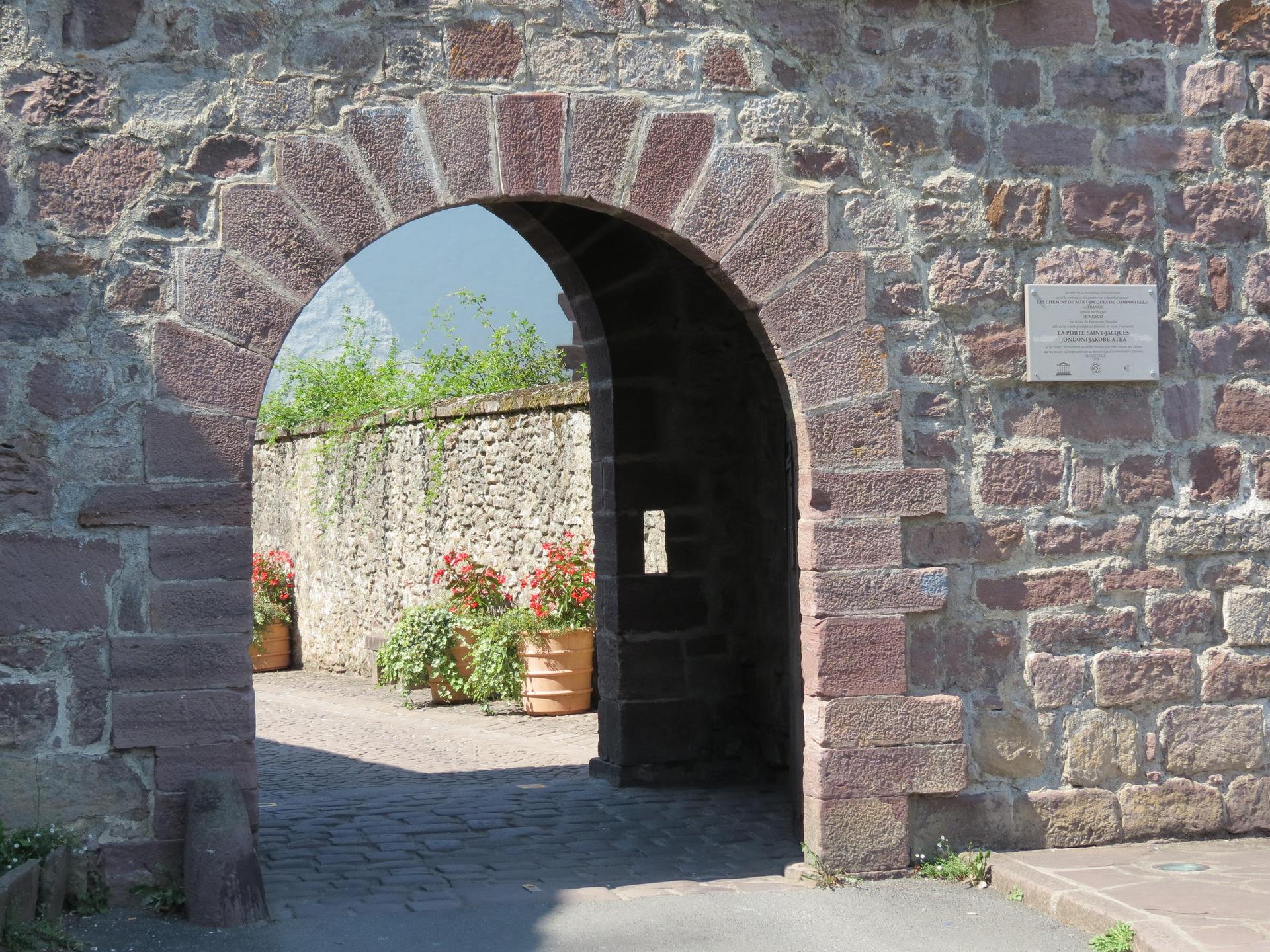 Porte SaintJacques  SaintJeanPieddePort  MarieEve Lessard
